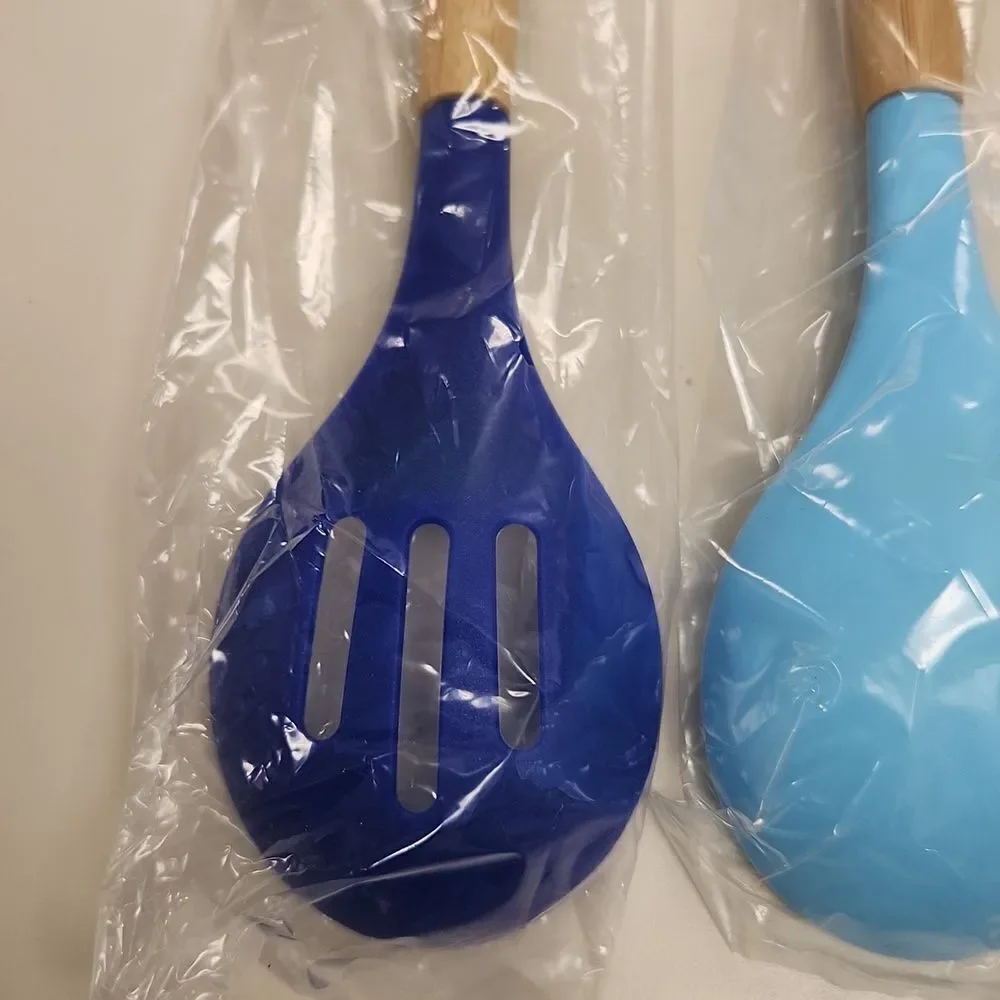 WW Weight Watchers Bamboo Utensil Set New
